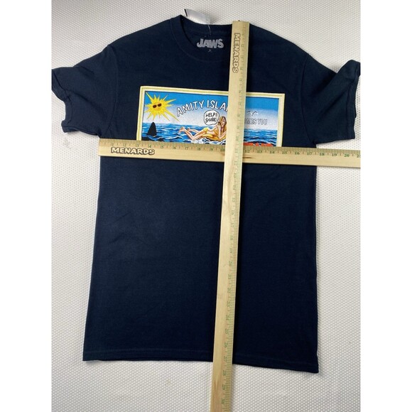 Universal Studios Rock Rebel Amity Island Jaws Shark Cotton T-Shirt Size Small - Picture 6 of 6